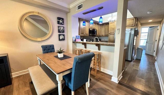 Beachview 11-Gulf Front Home in Complex with Pool and Tennis