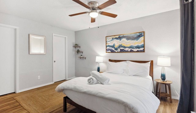 Beautiful 1BD/1BA in University Hills gwep