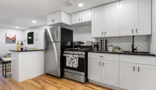 BK Boho- Private backyard, event-friendly
