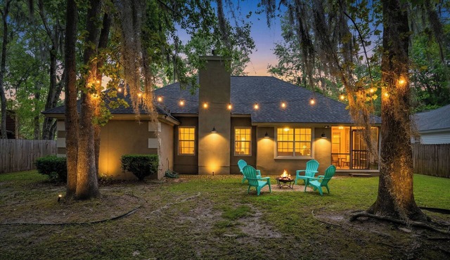 Blissful Retreat Savannah/PET Friendly/3 BD/2 BATH