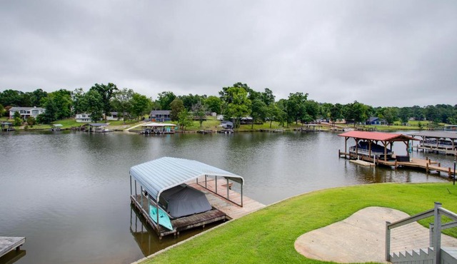 Boater’s Retreat on Lake Greenwood! 1 Mi to Marina
