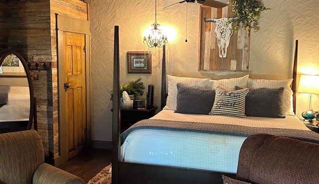 BoisD’Arc Bungalow & Suites - comfy Studio Type Bungalow - private