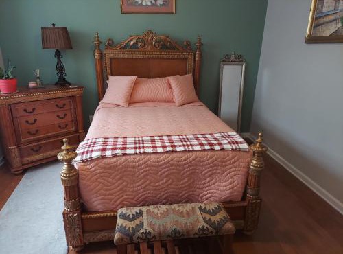 Book Alparetta Bed and Bath