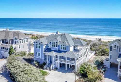 Bye D Sea - Pine Island, Oceanfront, Pool, Beach Access, Elevator, Linens