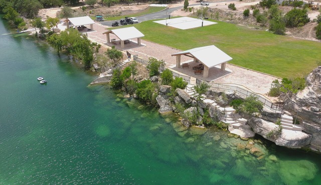 Cabin 2 of 7 With Private River Access to the Nueces River