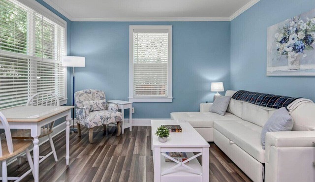 Capes Cottage | 1BR Near Rosewood