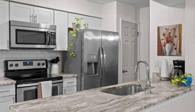 Centrally Located 2BR 2Bath Home