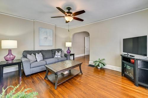 Charlotte Duplex Close to Uptown and Sports