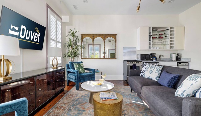 Charm and Convenience | Vieux Carre