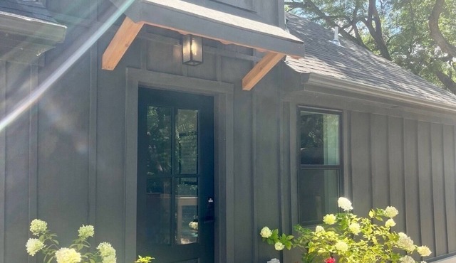 Charming 2-bedroom Modern Barndo on small farm in Sunnyvale.