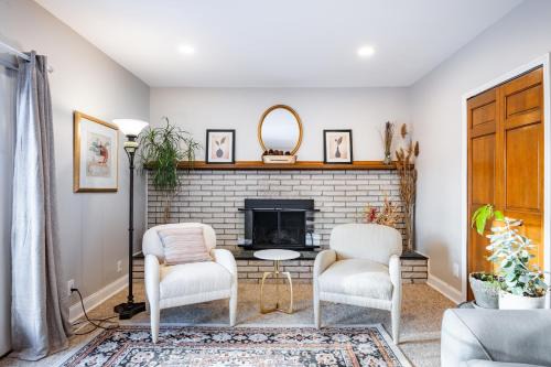 Charming Ann Arbor Home, Near Parks & Shops