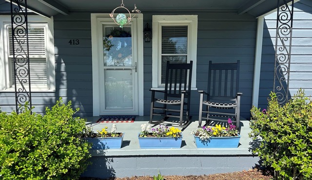 City Cottage- a country cottage in the heart of the city!