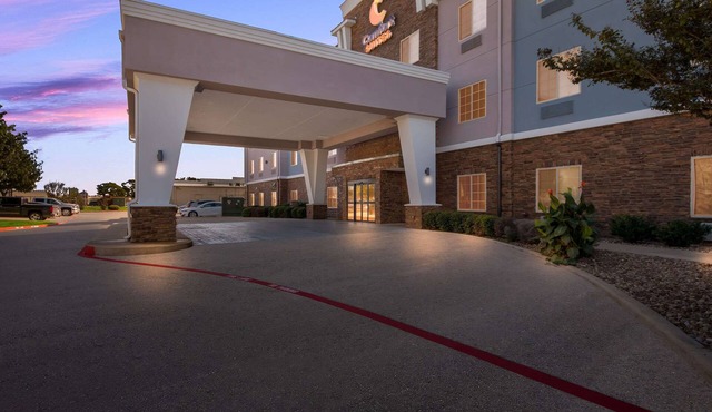 Comfort Suites Bastrop