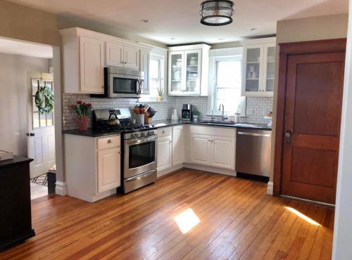 Comfortable Craftsman Getaway