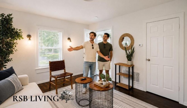 Comfy and Modern Holiday Lofts in FW