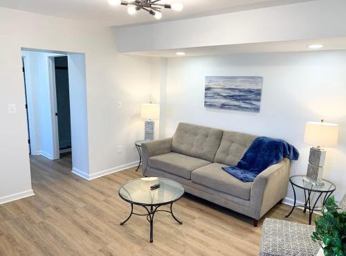 Comfy Cozy 2BD-2BA apt in Federal Hill