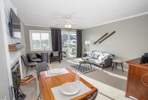 Condo at Pinnacle Inn Resort
