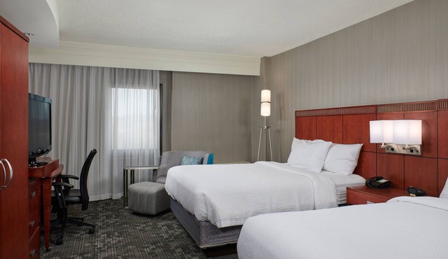 Courtyard by Marriott Bristol