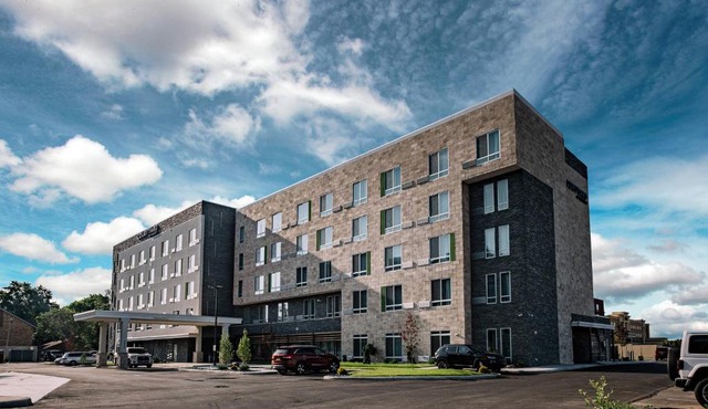 Courtyard by Marriott Toledo West