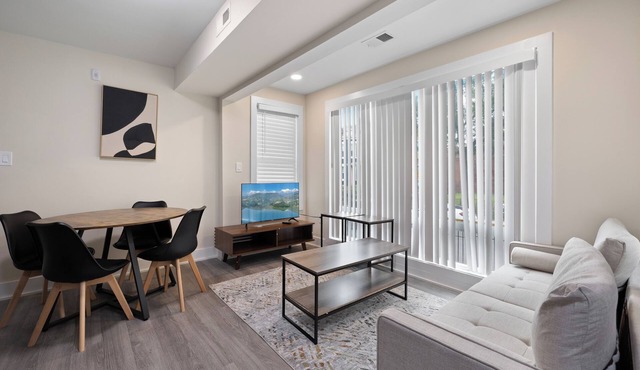 Cozy 1BR Apartment near Metro