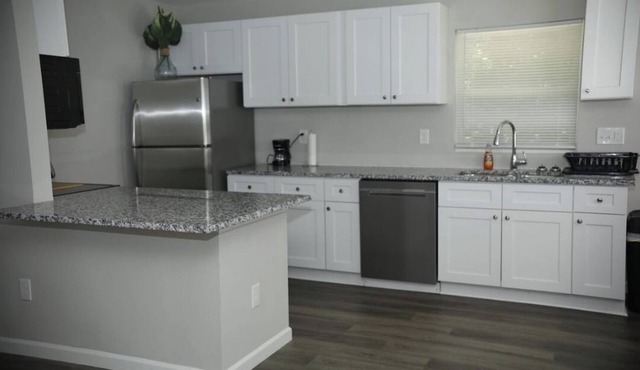 Cozy 3-bedroom house in welcoming Winston-Salem with Alarm System