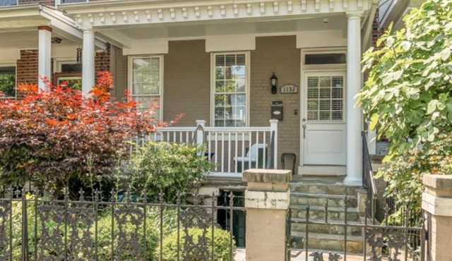 Cozy 3bd 2.5 bath home away from home in Petworth NW DC
