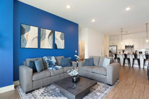 Cozy Carolina - Free Parking, Gym, Pool