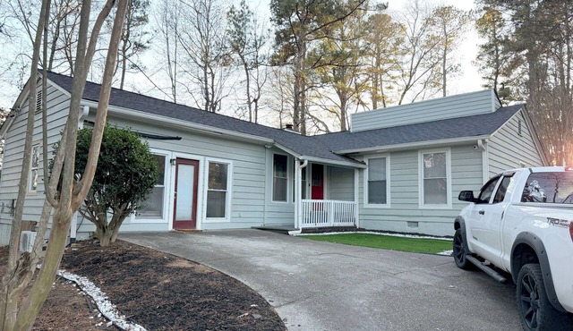 Cozy Home in Lawrenceville