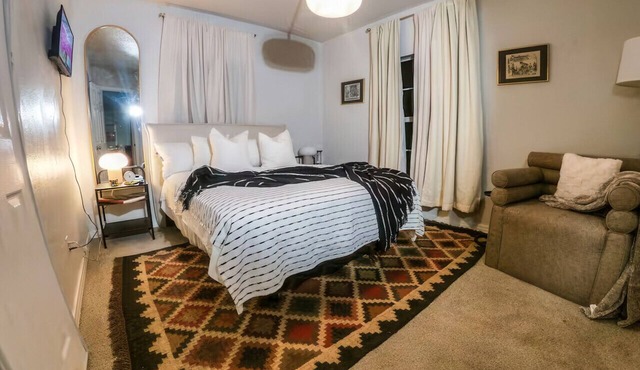 Cozy House - Private Entire Home