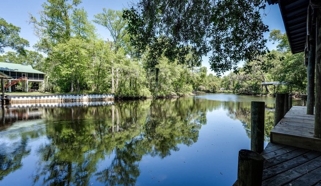 Creekfront 4BR Home w/Hot Tub, Dock & Firepit