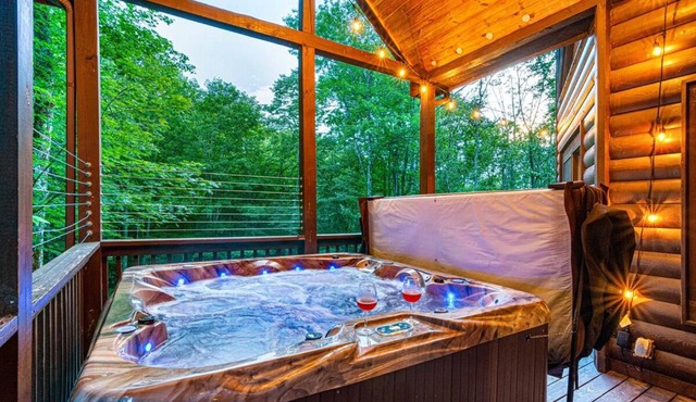 Creekside Log Cabin with Hot Tub & Arcade Games