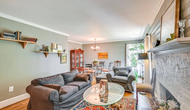 Cute Downtown Conway Duplex - 15 Mi to Beach!