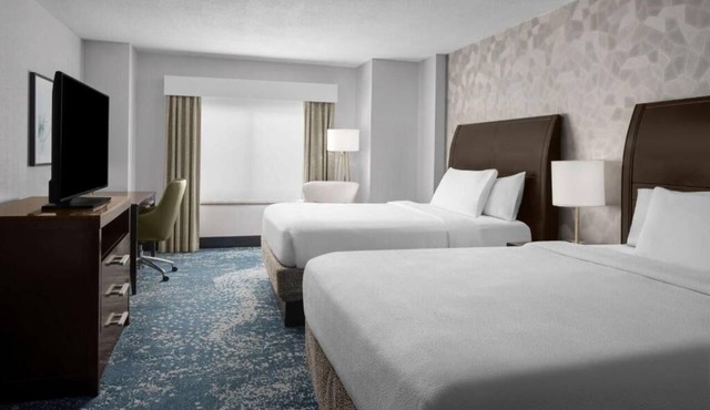 Distinct Pet Friendly Bethesda Room Near Metro NIH DC Sights