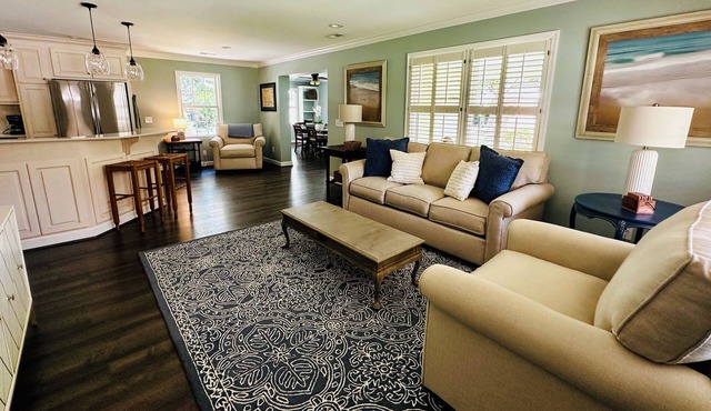 Downtown Conway 3 bedroom home in picturesque neighborhood
