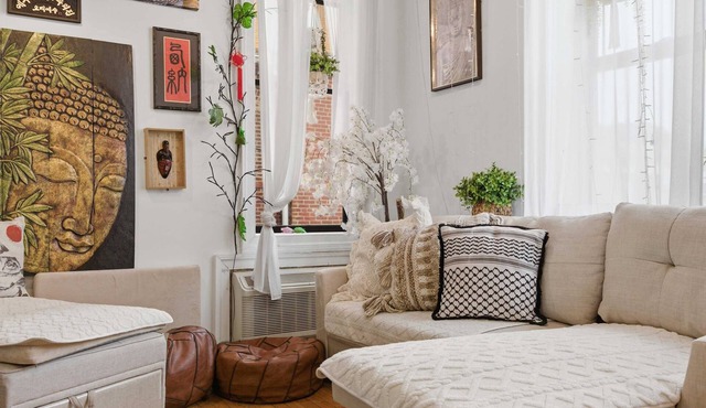 Dupont Circle Studio Near METRO-rail, Pet-Friendly