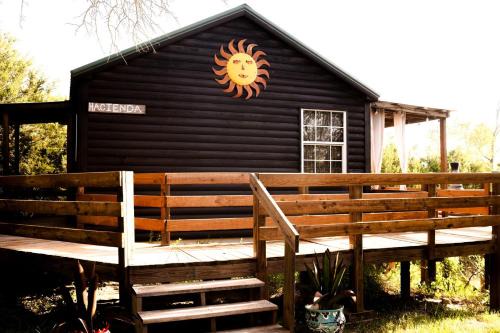 Exceptional Cabin near Lake Granbury Perfect for Discovering Texas Wildlife