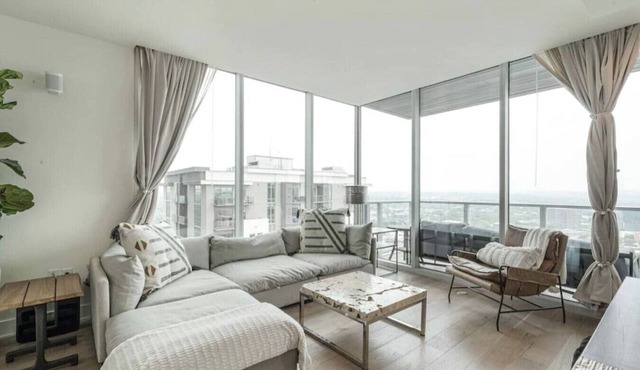 Exclusive Rainey Street Penthouse downtown Austin!
