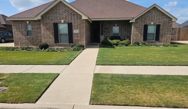 Executive Spacious 4-bedroom house in charming Abilene neighborhood. in Abilene