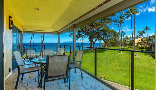Exquisite Prime Beachfront Haven, Indulge in Tropical Luxury -Wailea Elua 1302