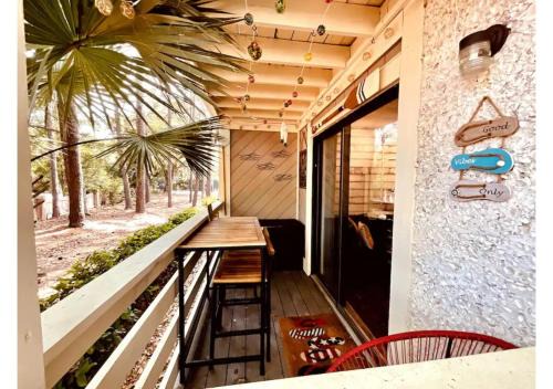 First-floor resort condo with private beach access