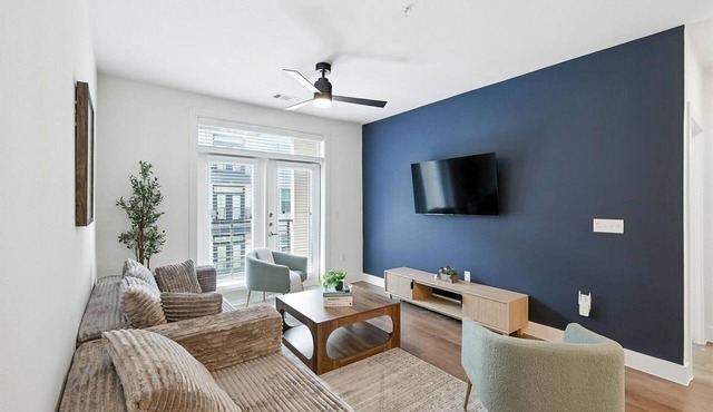 G68 2B Condo w/Pool, Gym&Golf-Sim by Traveller's Comfort in downtown Fort Worth