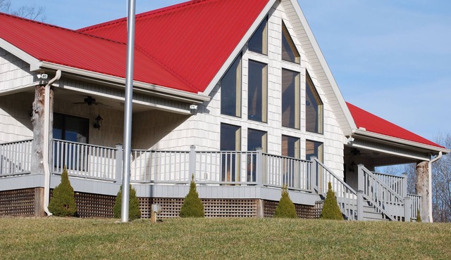 Gambill Creek Farm - Rural retreat for the perfect vacation getaway.