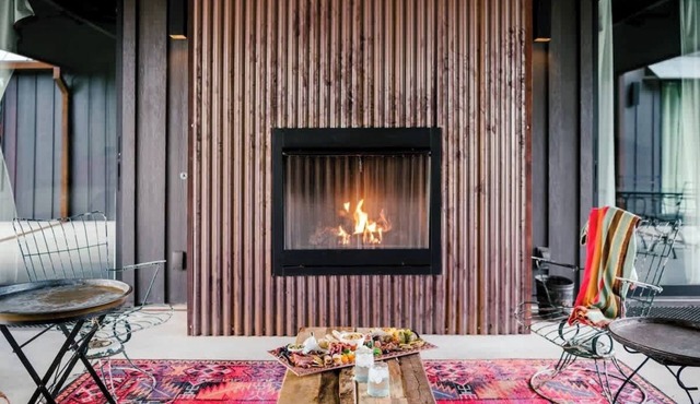 Getaway Near RT | Sunset Views & Firelight