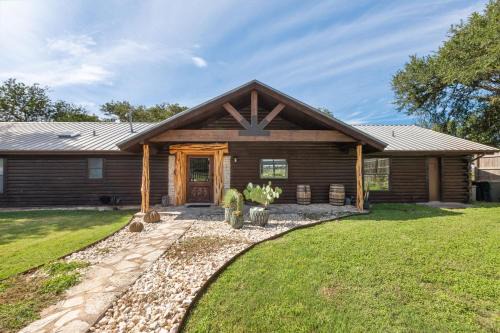 Guadalupe Bluff Log Cabin