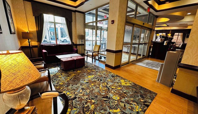 Hampton Inn Alexandria-Old Town/King St. Metro