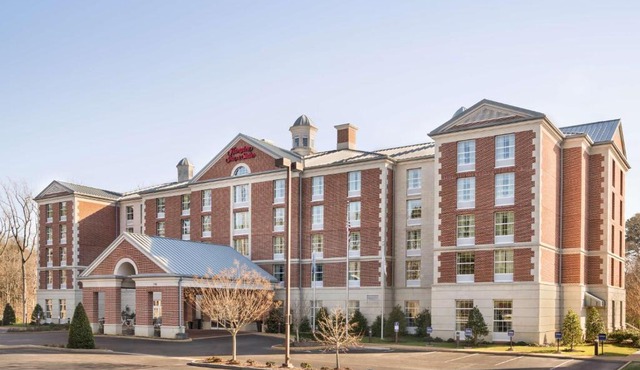 Hampton Inn & Suites Williamsburg-Central