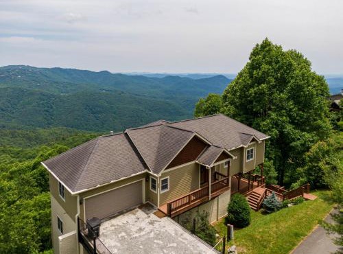 Hangin' Out - Stunning Mountain Views Garage Jacuzzi Tub