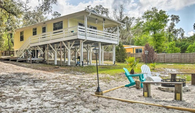 Hawthorne Hideaway w/Waterfront Fire Pit!
