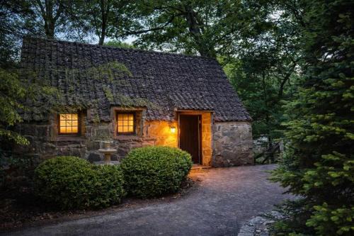 Hideaway Cottage Chateau DuMont