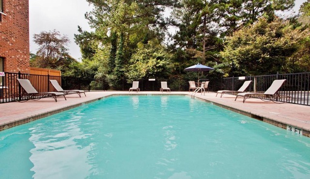 Holiday Inn Express & Suites Buford NE - Lake Lanier by IHG